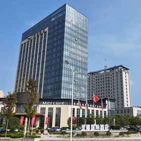 Hotel Exterior 1 Xinyang Shengde International Hotel, Shihe Qu Hotels