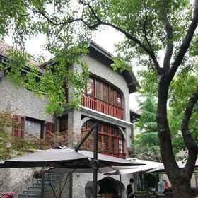 Hotel Exterior 1 Shanghai Free Flower Homestay, Maurya Hotels