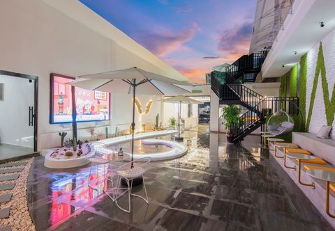 Others Kunming M Hotel (Kunming Railway Station Vientiane City)