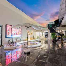 Logo 1 Kunming M Hotel (Kunming Railway Station Vientiane City), Chajie Hotels