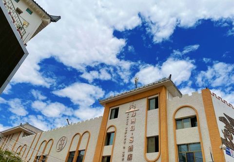 อื่นๆ Oasis island · s Hotel (Dunhuang Shazhou night market)