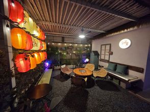 Others 4 Phoenix BIoom Inn