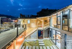 Others 2 Huasao·1949 Designer Parent-Child Vacation Type Smart Homestay (Nanjing Yunshuiyao Waterwheel Store)