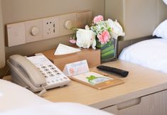 Others 7 Hotel Vienna (Maoming's first Beach Hotel in China)