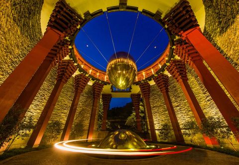 Others CHINA OVERSEAS HOTSPRING RESORT