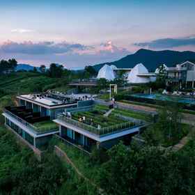 Hotel Exterior 1 Xinchang Shanzhong Laixin · Guanlan Tingyun Homestay, Xinchang Xian Hotels