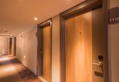 อื่นๆ 7 Home Inn·NEO (Zhuhai Gongbei Port)