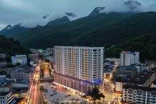 Others 7Day Premium Napo Baohe Times Square Store