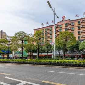 Hotel Exterior 1 Dancing Ray Hotel, Shanghai Street Hotels