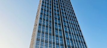 Others 2 Oscar-Hotel