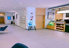 Others 6 HanTing Hotel (Shanghai Zhenjin Road)