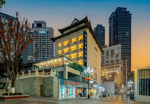 其他 Homeinn Plus Hotel (Chongqing Lianglukou Subway Station)