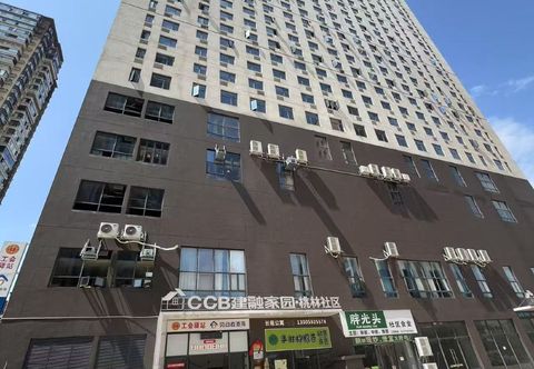 Lainnya Qiyue Luxury 8K Projection Homestay (Guangxi University 33rd Middle School Subway Station)