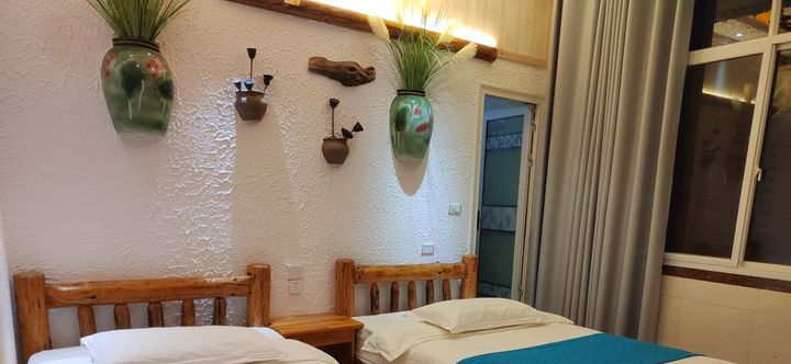 Khác 2 Fuxian Lake Excellence Inn (Moon Bay Wetland Park)