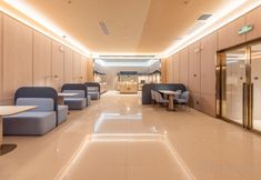 其他 4 HanTing Hotel (Dunhuang Shazhou Night Market Municipal Square)