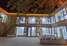 Others 3 Yuanfeng Inn