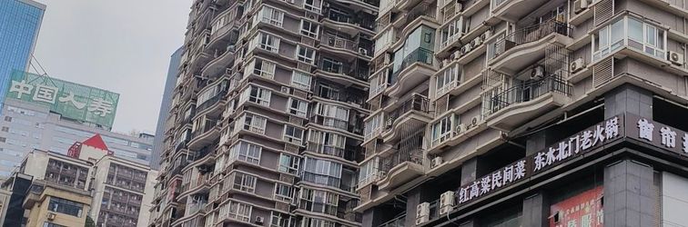 기타 Xiangfeng Jinyu Homestay (Chongqing Jiefangbei Area Hong Ya Dong)