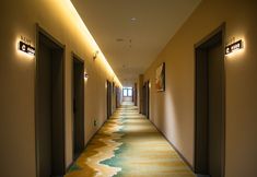 Others 5 Huazhuo Hotel