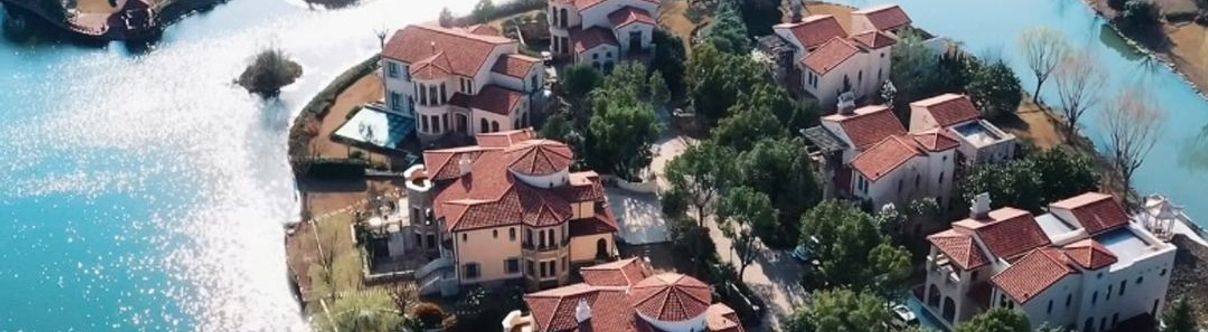 Khác Hi Time Holiday Villa (Shanghai Lushan Tianma Golf Store)