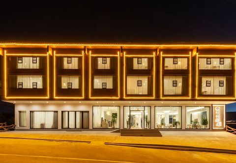 Khác tianhe lianyue(qianhumiaozhaiximenyoukezhongxindian)