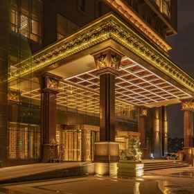 Hotel Exterior 1 Trikatsang International Hotel, Jinniu Hotel Banquet Hall Hotels