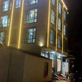 Hotel Exterior 1 Yujian·Minghu Chinese Inn, Xinping Yizu Daizu Zizhixian Hotels