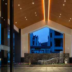 Hotel Interior/Public Areas 1 Xinyi Huajian Resort Hotel, 四季酒店 Hotels