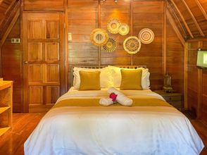 อื่นๆ Golden Chenang Village