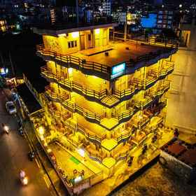 Logo 1 호텔 사단, 사랑코트 뷰 타워 호텔