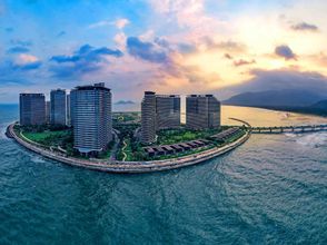 기타 4 Wanning Riyuewan lives in Summer Seaview Surfing Apartment