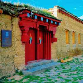 Hotel Exterior 1 Arro-KhmtSang, Luhuo Xian Hotels