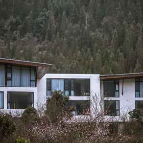 Hotel Exterior 1 Secluded Garden, Zhenfeng Xian Hotels