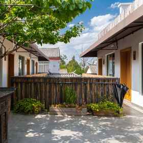 Hotel Exterior 1 Hui Yin Inn, 纳马斯特 酒店