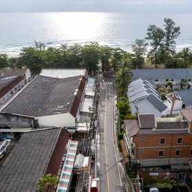 Hotel Exterior1Baan Sailom Hotel Phuket，卡隆海滩泳池别墅飯店