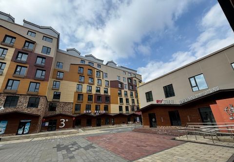 Others Guoding ski home