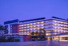 Khác 5 Summer Surfing Resort