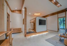 其他 7 Friday Hills