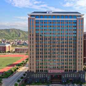 Hotel Exterior 1 TRIUMPH WELLS WALES HOTEL, Lianjiang Xian Hotels