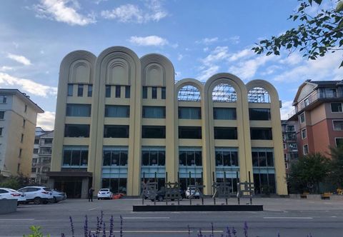 Others Antoine Grand Hotel