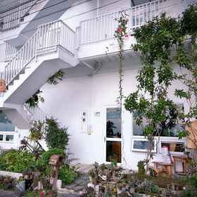 Hotel Exterior 1 Flower Field Yilu Homestay, Wanrong Township Hotels