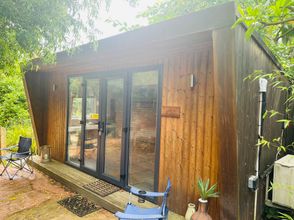 Others 4 Huntershields