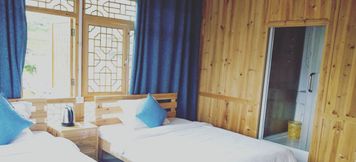 Lain-lain 5 Liping Qiansanxu Xinlou Inn