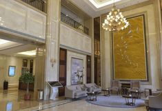 Others 3 Holiday Inn Glossom