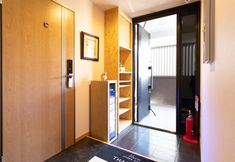 Others 7 Light Hotel