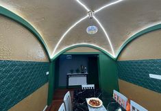 Others 7 Shanghai Shikumen culture homestay (Zhengtong Road store)