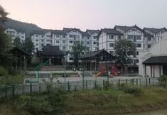 Others 3 Zhongqin Homestay (Wujiangzhai Tourist Resort Area Dongzhaikou)