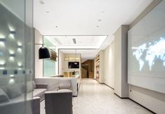 Others 6 7 Days Premium Hotel (Sanya Romance Park University Town)