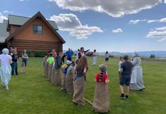 อื่นๆ 6 Breathtaking Views and Expansive Living Space - Exquisite Hilltop Retreat