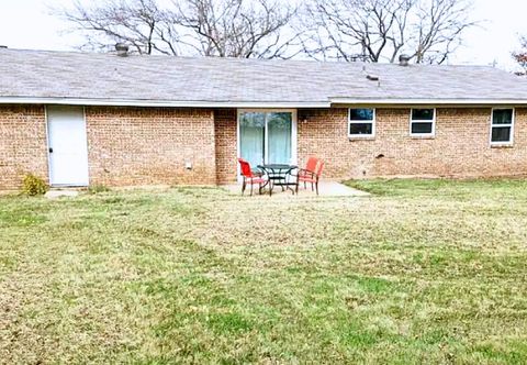 其他 Charming Outdoor Dining and Modern Comforts - Delightful Getaway