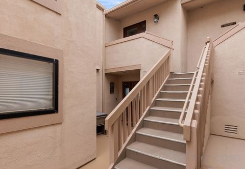 Lain-lain Coastal Escape with Premium Furnishings - Exquisite Blufftop Haven